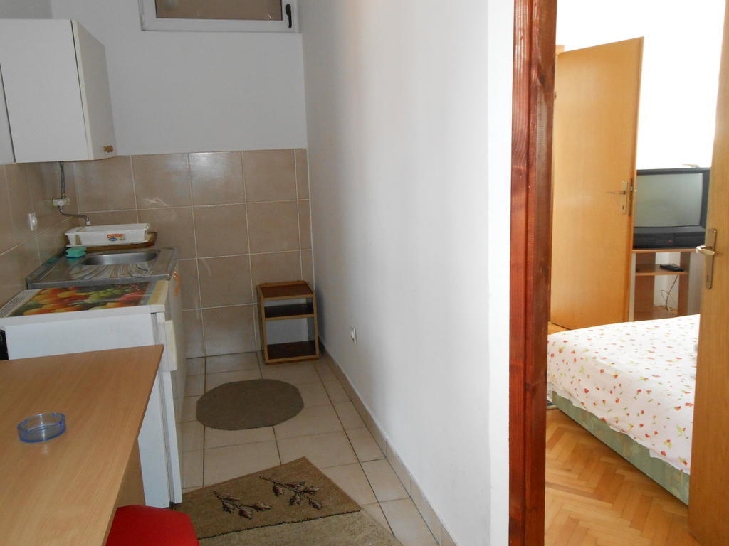Apartments & Hostel Zdrava Hrana Mostar Habitación foto