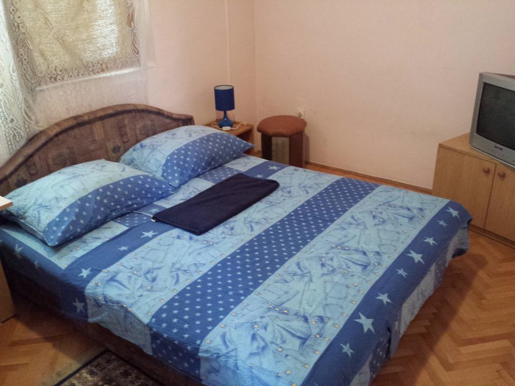 Apartments & Hostel Zdrava Hrana Mostar Habitación foto